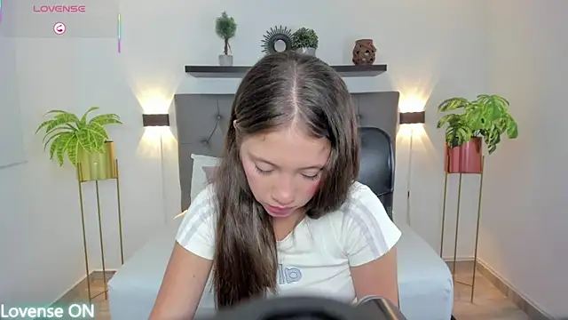 nataly rodri online show from 11-27-25, 02:02