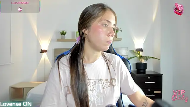 nataly rodri online show from 01-11-26, 02:05