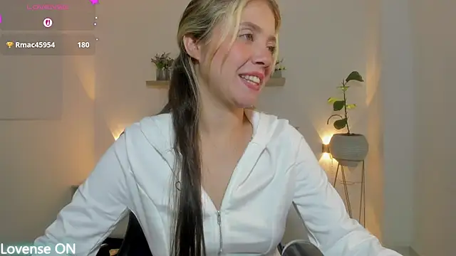 Snapshot of nataly_rodri chatting on 07-28-26, 08:52 nataly rodri online show from 07-28-26, 08:52