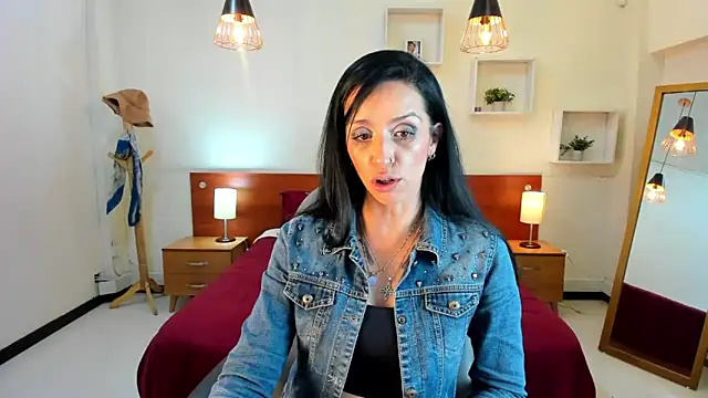 Kristen Garner online show from 02-11-25, 09:14