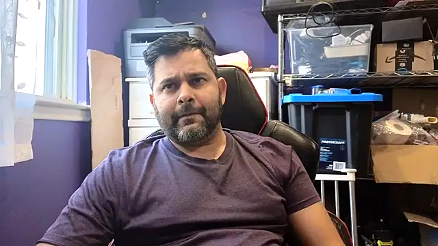 Snapshot of Sakhtlaundaz chatting on 02-15-26, 09:22 Sakhtlaundaz online show from 02-15-26, 09:22