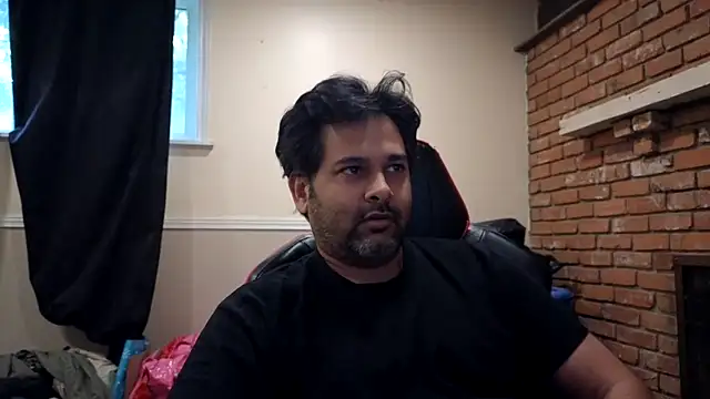 Snapshot of Sakhtlaundaz chatting on 07-22-26, 01:14 Sakhtlaundaz online show from 07-22-26, 01:14