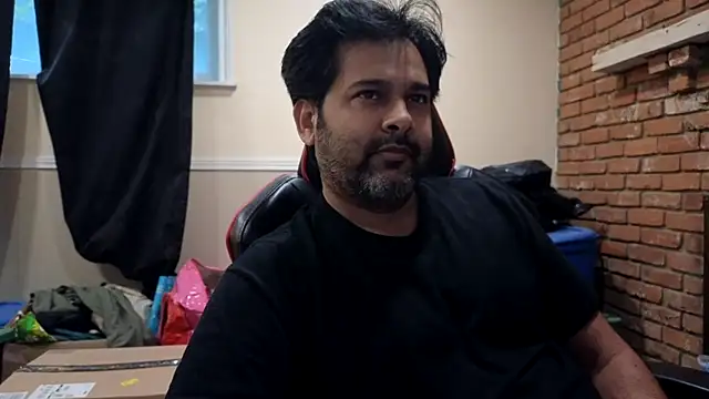 Snapshot of Sakhtlaundaz chatting on 07-26-26, 01:07 Sakhtlaundaz online show from 07-26-26, 01:07