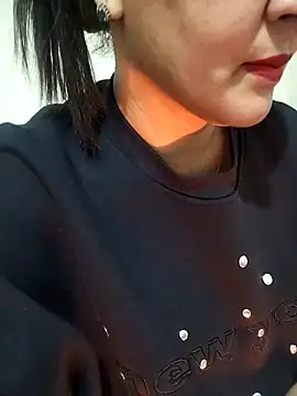 Snapshot of lolo890 chatting on 02-17-26, 10:38 lolo890 online show from 02-17-26, 10:38