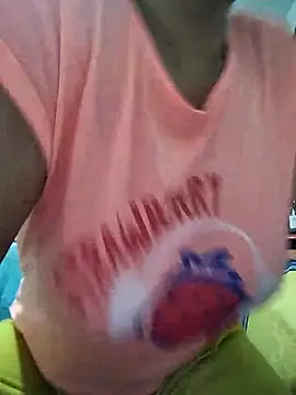 Snapshot of lolo890 chatting on 02-23-26, 09:23 lolo890 online show from 02-23-26, 09:23