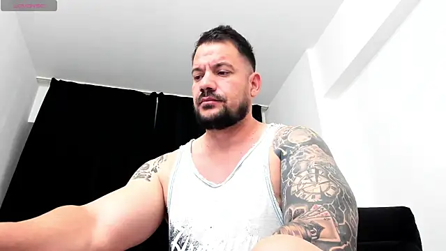 musclemonster31 online show from 10-07-25, 10:40