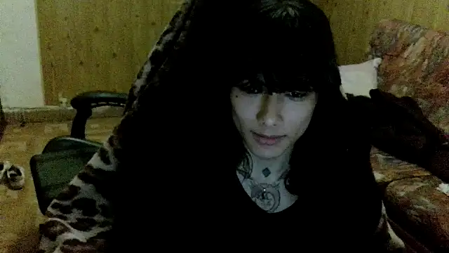 calliemaggotbone online show from 12-02-25, 09:47