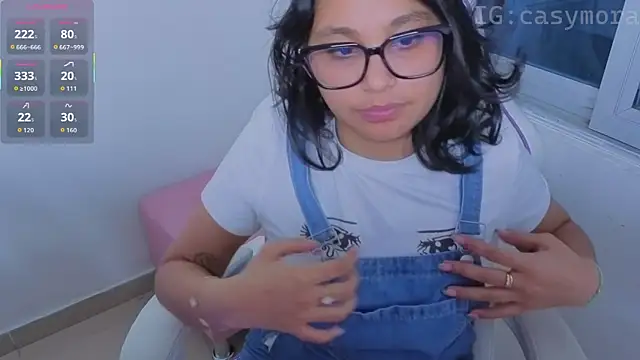 Cuteprincess21 online show from 12-17-25, 12:38