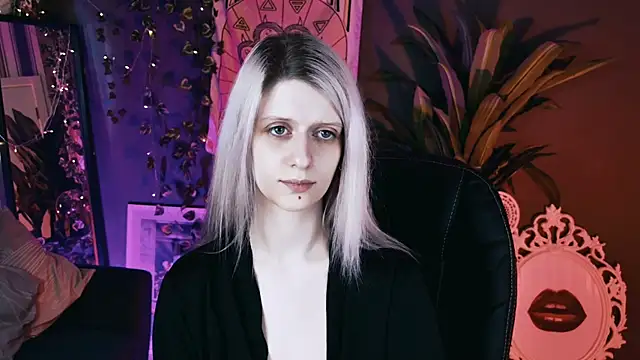Noah ElmerX online show from 04-09-26, 03:17