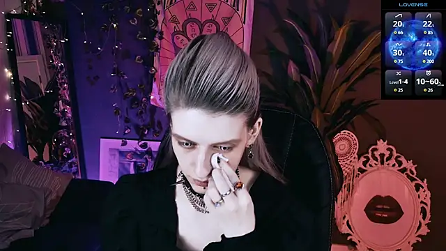 Noah ElmerX online show from 04-14-26, 03:18