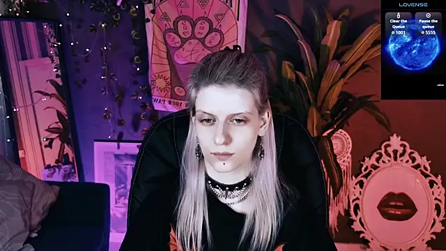 Noah ElmerX online show from 06-12-26, 05:45