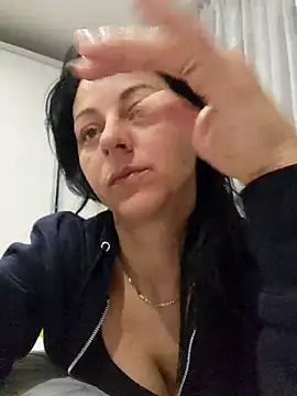 Snapshot of bruneta_sexy23 chatting on 02-27-25, 04:31 bruneta sexy23 online show from 02-27-25, 04:31