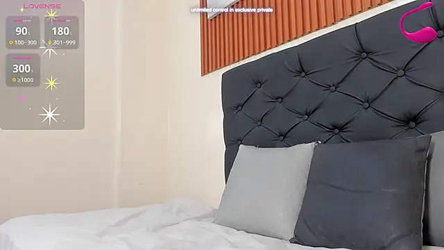 Cristale69 online show from 03-25-26, 06:36