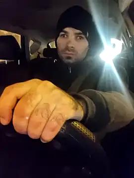 Snapshot of J0nyhson chatting on 02-18-25, 04:26 J0nyhson online show from 02-18-25, 04:26