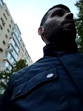 Snapshot of J0nyhson chatting on 09-30-25, 04:01 J0nyhson online show from 09-30-25, 04:01