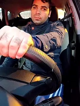 Snapshot of J0nyhson chatting on 10-31-25, 04:35 J0nyhson online show from 10-31-25, 04:35