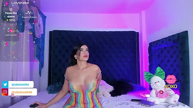 Snapshot of nikolsmithh chatting on 02-09-26, 09:30 nikolsmithh online show from 02-09-26, 09:30