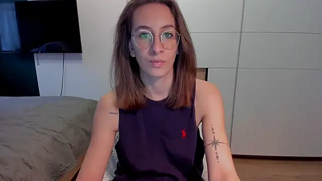 Snapshot of DesireMore90 chatting on 02-27-26, 02:50 DesireMore90 online show from 02-27-26, 02:50