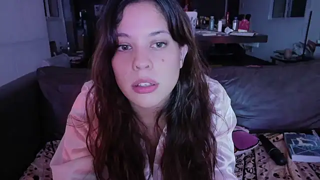 Snapshot of ginakatana chatting on 03-28-26, 04:56 ginakatana online show from 03-28-26, 04:56