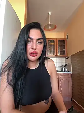 Snapshot of CabrioCabrio chatting on 06-16-26, 01:03 CabrioCabrio online show from 06-16-26, 01:03