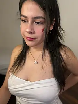 CuteKira7 online show from 07-01-26, 02:46