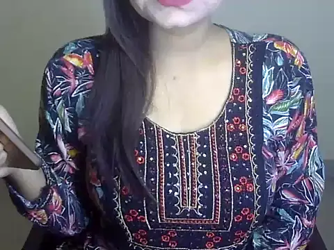 Snapshot of Lusty_Wife1 chatting on 12-07-24, 10:34 Lusty Wife1 online show from 12-07-24, 10:34