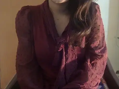 Snapshot of Lusty_Wife1 chatting on 12-20-24, 09:54 Lusty Wife1 online show from 12-20-24, 09:54