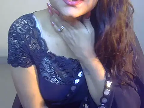 Snapshot of Lusty_Wife1 chatting on 12-22-24, 05:42 Lusty Wife1 online show from 12-22-24, 05:42