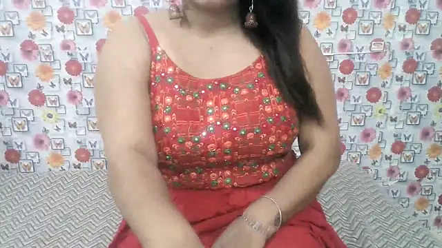 Lusty Wife1 online show from 06-19-26, 10:08