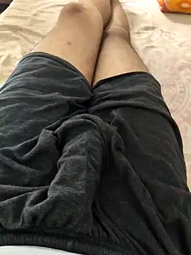 Horny boy321 online show from 09-29-25, 06:40