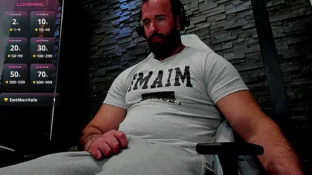 Snapshot of David_Big_Daddy chatting on 05-01-26, 06:34 David Big Daddy online show from 05-01-26, 06:34
