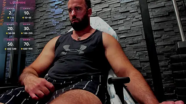 Snapshot of David_Big_Daddy chatting on 06-18-26, 05:06 David Big Daddy online show from 06-18-26, 05:06