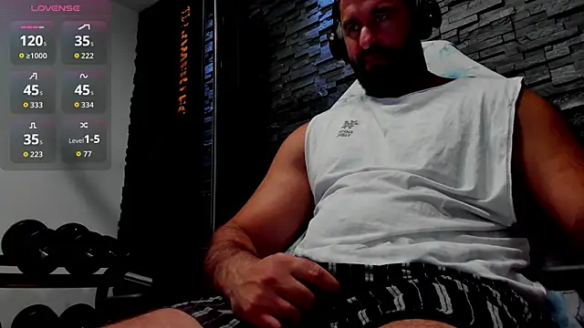 Snapshot of David_Big_Daddy chatting on 07-17-26, 06:57 David Big Daddy online show from 07-17-26, 06:57