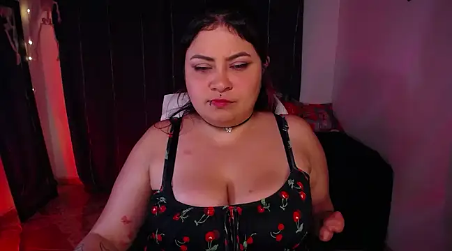 Snapshot of bad_scarlett1 chatting on 01-27-25, 12:43 bad scarlett1 online show from 01-27-25, 12:43