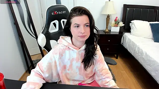 Snapshot of AmyPure_ chatting on 05-20-26, 05:24 AmyPure online show from 05-20-26, 05:24