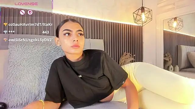 SHANONCLARK online show from 10-22-25, 07:13