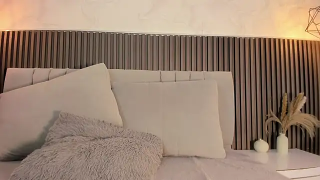 SHANONCLARK online show from 11-14-25, 07:12