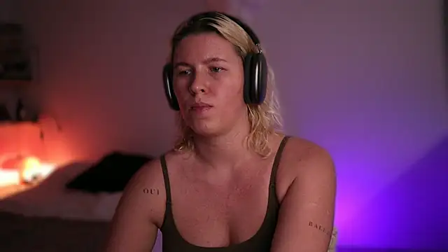 moonamii online show from 02-27-25, 07:15