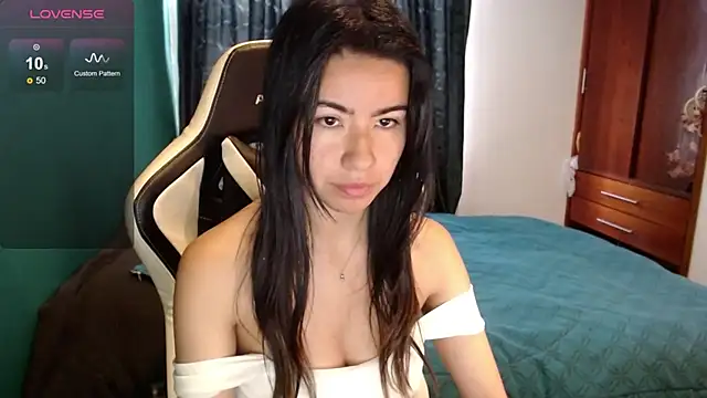 alice middlee online show from 07-29-26, 02:04