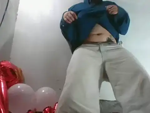 Snapshot of EdenJupiter chatting on 12-24-24, 07:39 EdenJupiter online show from 12-24-24, 07:39