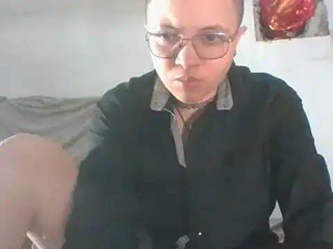 Snapshot of EdenJupiter chatting on 01-27-25, 04:09 EdenJupiter online show from 01-27-25, 04:09