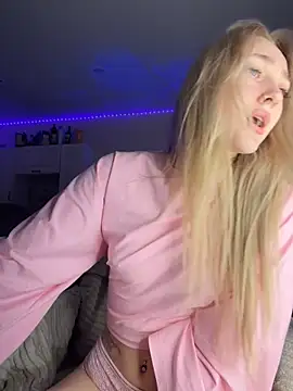 Good  Girl  online show from 02-17-26, 09:28