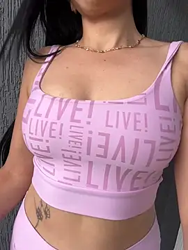 Snapshot of lupyta20 chatting on 11-16-25, 06:35 lupyta20 online show from 11-16-25, 06:35