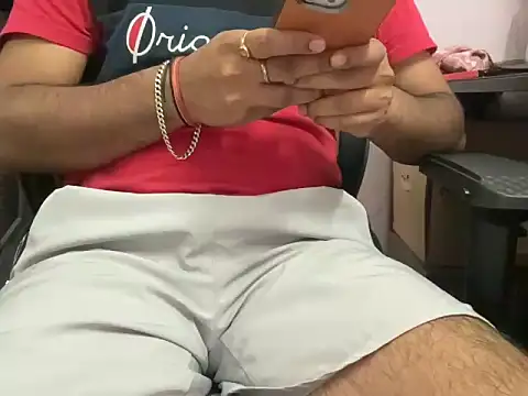 insanefreak69 online show from 12-04-25, 04:44