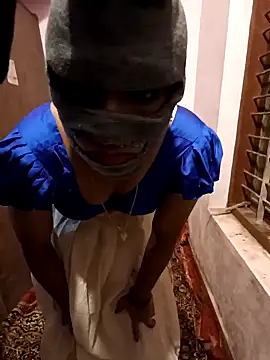 Mallu-Gayathri Arun online show from 12-15-24, 05:31