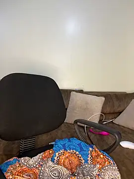 sweetestval online show from 03-13-25, 10:15