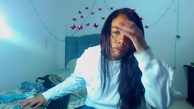 AmaraRoberts420 online show from 01-21-25, 10:08