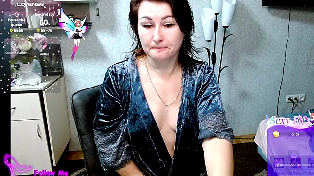 BeatriksS online show from 12-15-25, 08:24