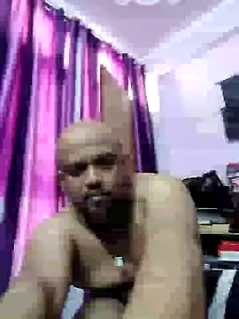 Dick 6inches online show from 03-01-25, 06:24