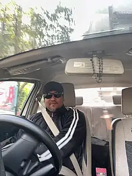 Dick 6inches online show from 03-27-26, 02:50